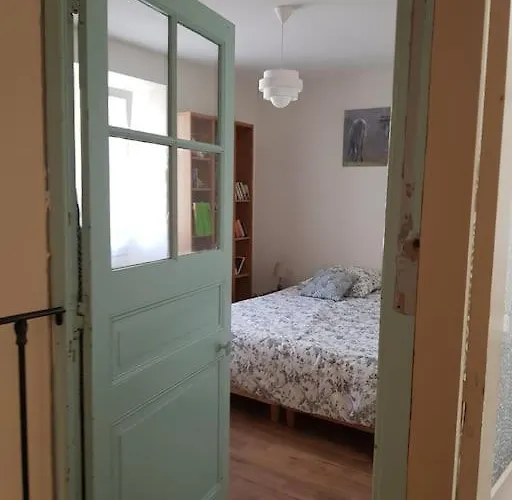 La Bonne Rade Curzon